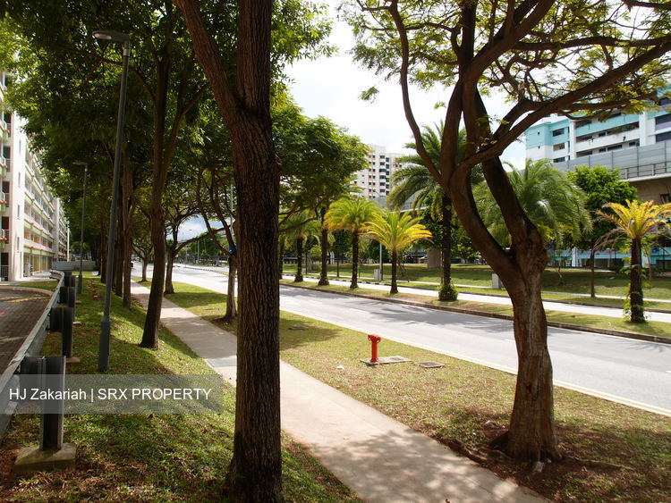Admiralty Drive thumbnail photo